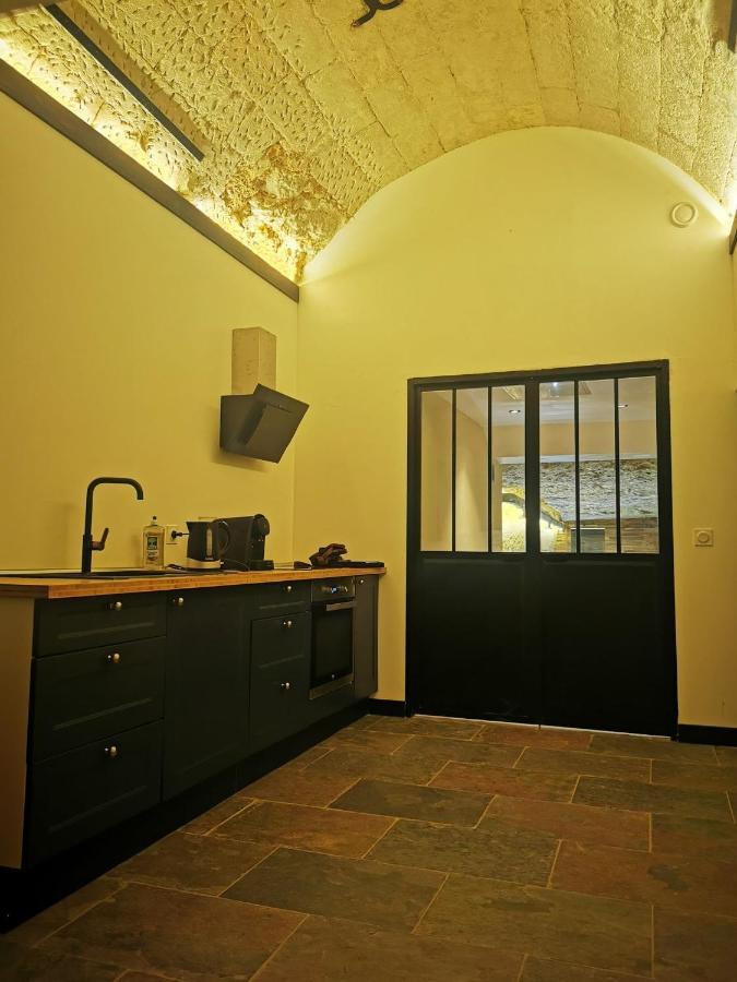 La Montrieuse, Chambre Individuelle Avec Sauna Et Baignoire Spa Naveil Eksteriør bilde